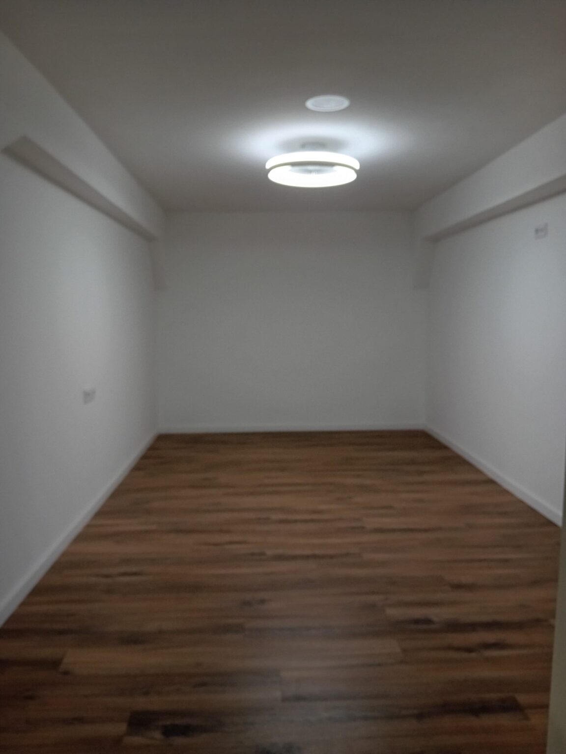 Construcción de vivienda de obra nueva en Sant Feliu de Llobregat, fase de cimentación y estructura de hormigón